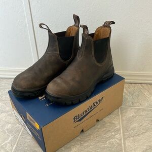 BLUNDSTONE | Elastic Sided Boots